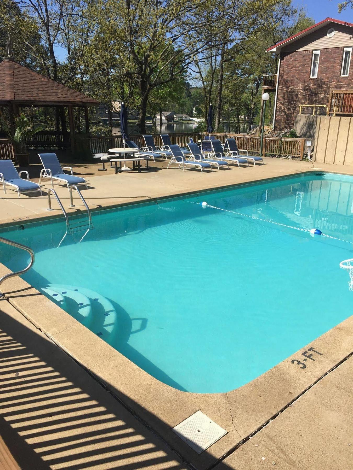 The Wharf Resort Lake Hamilton Exterior foto